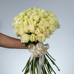 Bunch of White Roses 50 Flowers