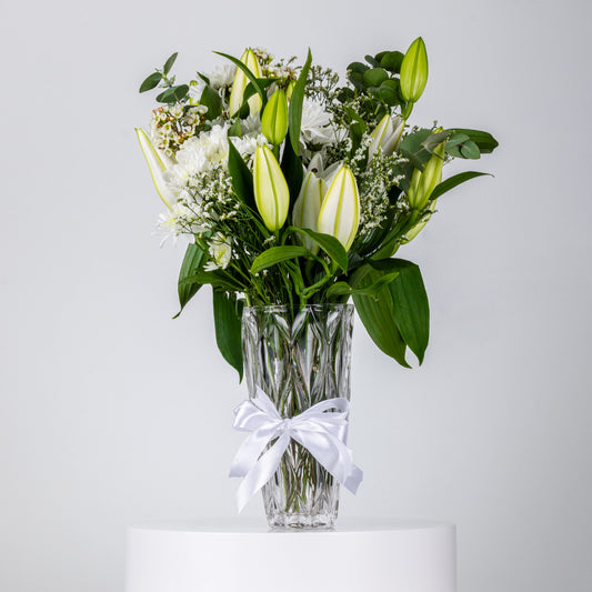 Vase Arrangement Red