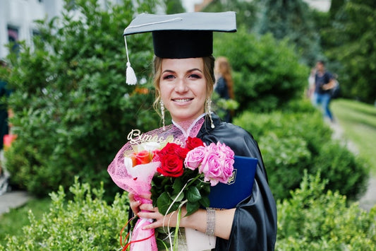 Make Graduation Extra Special With These Flowers