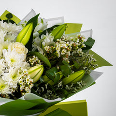 Premium Flower Arrangement White